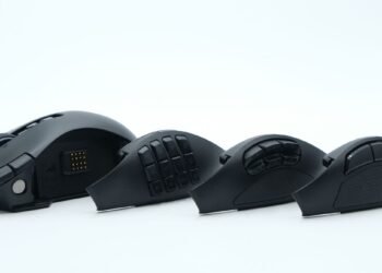 Razer Naga V3 Pro: O Retorno Triunfal dos Múltiplos Botões para Gamers Exigentes