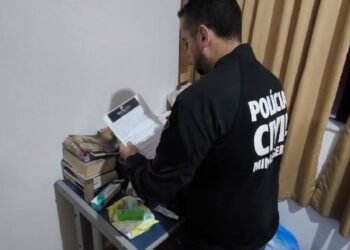 Operação Policial Apura Estelionato de Falsas Promessas de Fama e Televisão em Juiz de Fora, Com Prejuízo Estimado em R$ 1 Milhão