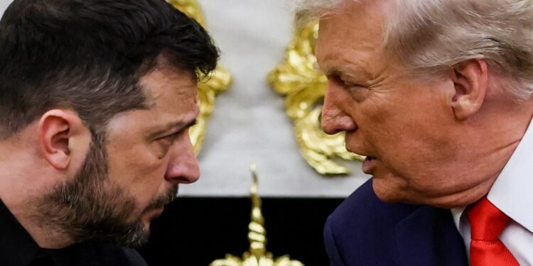 Ordem para limitar sistema de satélites usado pela Ucrânia na guerra partiu da Casa Branca, diz agência Ordem para limitar sistema de satélites usado pela Ucrânia na guerra partiu da Casa Branca, diz agência