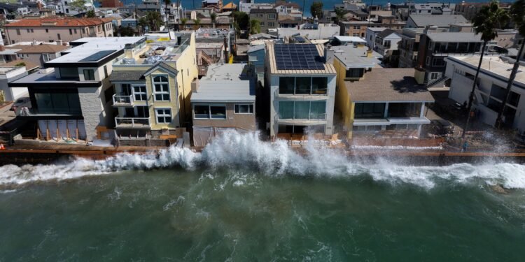 Mudanças climáticas e El Niño intensificaram furacão no México que ganhou força em tempo recorde, diz estudo Mudanças climáticas e El Niño intensificaram furacão no México que ganhou força em tempo recorde, diz estudo