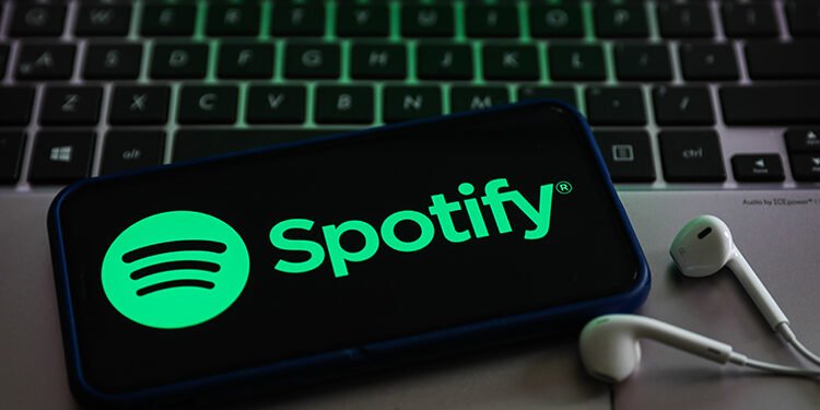 Spotify vai remunerar podcasters brasileiros a partir de 20 de outubro