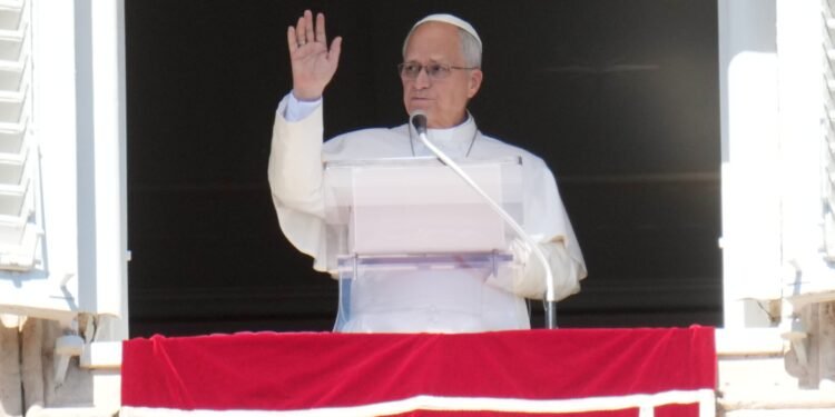 Papa Leão XIV será internado nesta terça para operação de retirada de nódulo no pulmão Papa Leão XIV será internado nesta terça para operação de retirada de nódulo no pulmão