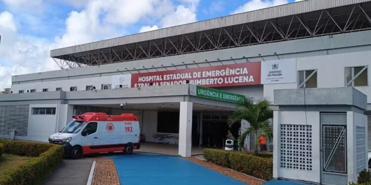 Homem se afoga em praia e é internado em estado grave, em João Pessoa Homem se afoga em praia e é internado em estado grave, em João Pessoa