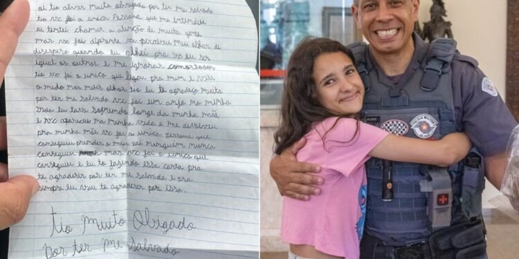 Menina sequestrada pelo pai escreve carta para PM que a salvou: ‘Viu o medo nos meus olhos’