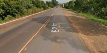 Motociclista de 30 anos morre após bater contra ambulância em Terenos