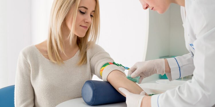 Jejum antes do exame de sangue: quando ele ainda faz diferença Jejum antes do exame de sangue: quando ele ainda faz diferença