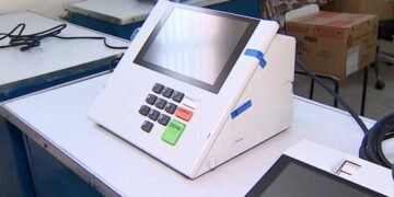 Mesária é suspeita de boca de urna no DF