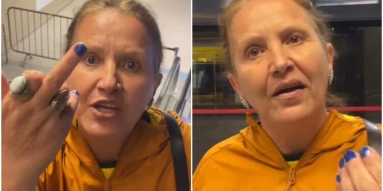 ‘Preto de bosta’: apoiadora de Bolsonaro faz ataque racista contra estudante no metrô em SP ‘Preto de bosta’: apoiadora de Bolsonaro faz ataque racista contra estudante no metrô em SP