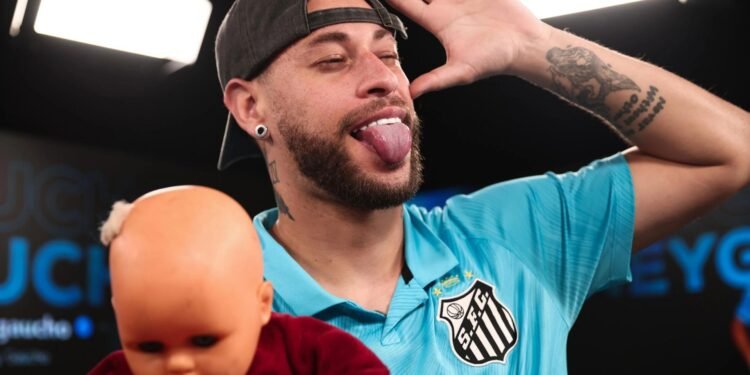‘Pra que jogar bola na Mavie?’: sósia de Neymar larga emprego em parque turístico da Serra Gaúcha para se dedicar à internet após viralizar