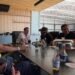Empresário mostra encontro de Flávio Bolsonaro com Gusttavo Lima em Goiás Empresário mostra encontro de Flávio Bolsonaro com Gusttavo Lima em Goiás