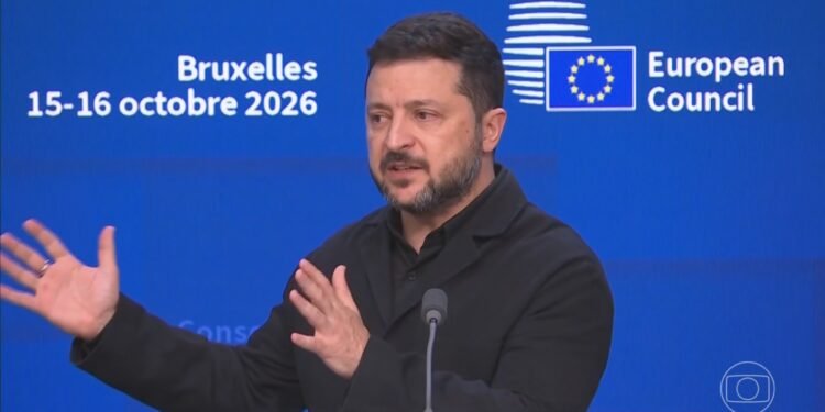 Volodymyr Zelensky diz que voltou a receber ajuda americana contra ataques da Rússia