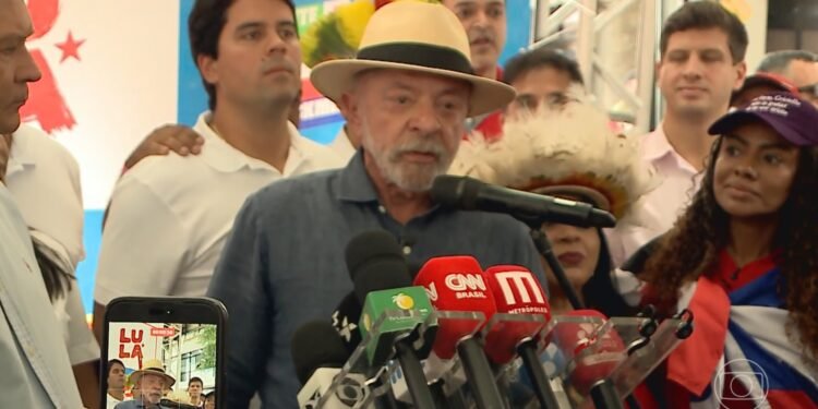 Presidente Lula, candidato à reeleição pelo PT, visita 3 cidades no Nordeste do Brasil