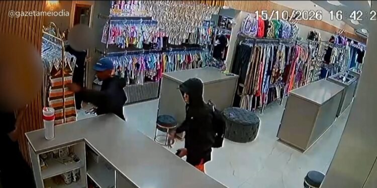 Lojas são assaltadas e funcionárias ameaçadas em Vila Velha e Cariacica; suspeito é preso em Viana