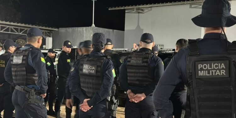 Take Down: Oito pessoas são presas em operação contra facção criminosa no interior do Acre Take Down: Oito pessoas são presas em operação contra facção criminosa no interior do Acre
