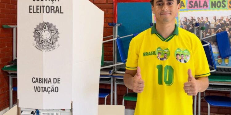 TSE proíbe Nikolas Ferreira e Pablo Marçal de republicarem conteúdos já vetados pela Justiça Eleitoral TSE proíbe Nikolas Ferreira e Pablo Marçal de republicarem conteúdos já vetados pela Justiça Eleitoral