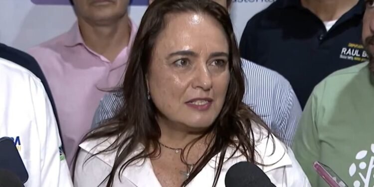 Quem é a coordenadora do DER-MG presa suspeita de corrupção em obras em Uberlândia Quem é a coordenadora do DER-MG presa suspeita de corrupção em obras em Uberlândia