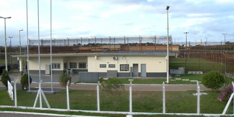Detentos que deixam os presídios no ES têm direito a transporte, roupas e alimentação de graça para voltar para casa Detentos que deixam os presídios no ES têm direito a transporte, roupas e alimentação de graça para voltar para casa