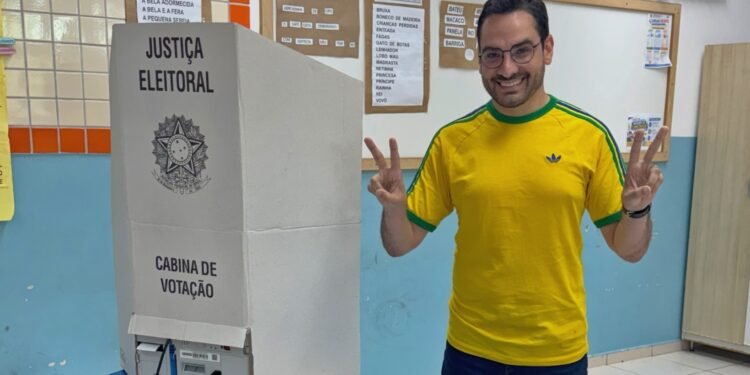Deputado estadual eleito pelo PL diz que não reconhece resultado da eleição presidencial e critica vice-governador de SP Deputado estadual eleito pelo PL diz que não reconhece resultado da eleição presidencial e critica vice-governador de SP