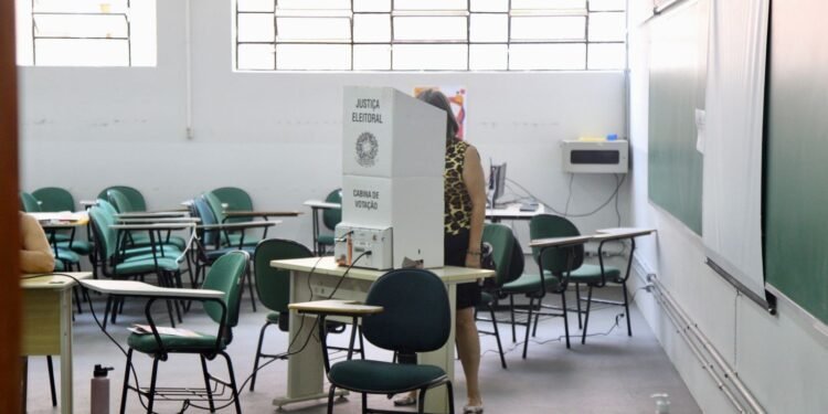 Quatro locais de votação no Ceará são alterados para 2º turno; veja quais Quatro locais de votação no Ceará são alterados para 2º turno; veja quais