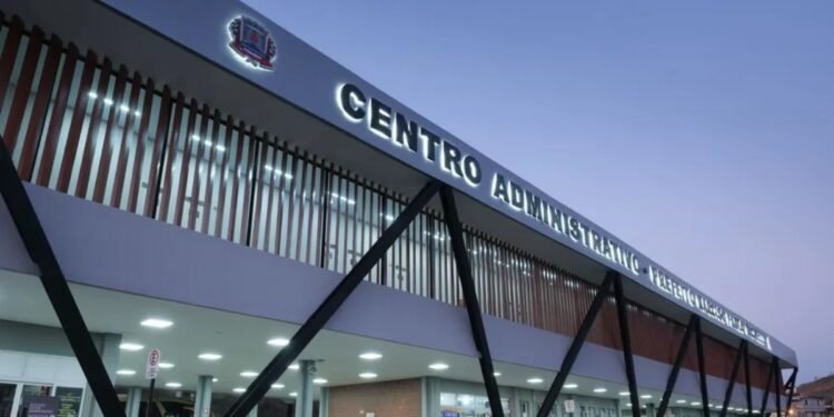 Prefeitura de Ubá é alvo de operação do Ministério Público e da Polícia Civil