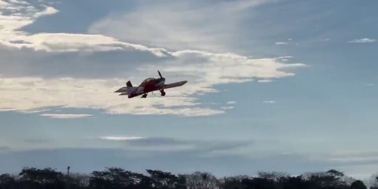 Queda de avião no interior de SP: erro em manobra acrobática pode ter causado acidente com mortes Queda de avião no interior de SP: erro em manobra acrobática pode ter causado acidente com mortes