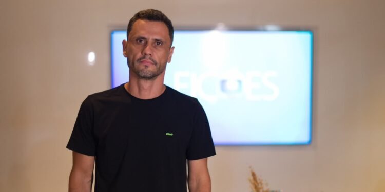 Cleitinho Azevedo diz que quer ‘rever contrato por contrato’ e que o vice, Falcão, vai comandar Secretaria no Governo de Minas