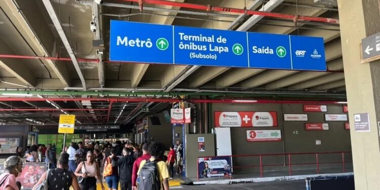 Obras na Estação da Lapa, em Salvador, mudam embarque de nove linhas de ônibus; veja