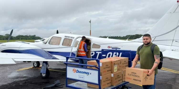 Segundo turno: Urnas são transportadas a comunidades de difícil acesso no interior do Acre