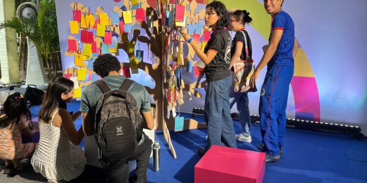 Atividades de robótica, inteligência artificial e oportunidades de emprego marcam primeiro dia do Senac Capacitar em Manaus