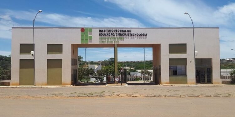 IFNMG oferece mais de 700 vagas remanescentes em cursos de graduação em Januária e Montes Claros
